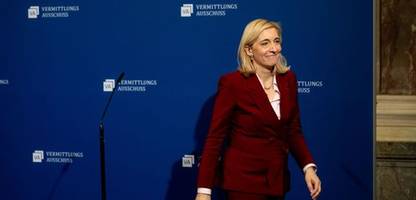 berlin: einigung bei gesetz für stabile krankenkassenbeiträge