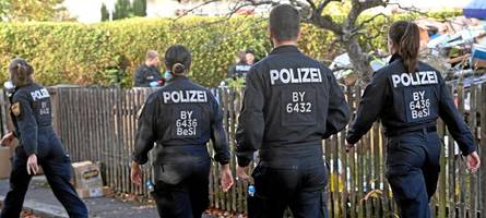 27 Personen im Visier der Polizei wegen Kinderpornographie