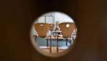 Gewaltvorfälle an Schule: Gewalt an Schulen - Landeselternrat fordert mehr Personal