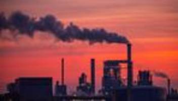 konjunktur-prognosen: deutsche wirtschaft müht sich aus der flaute