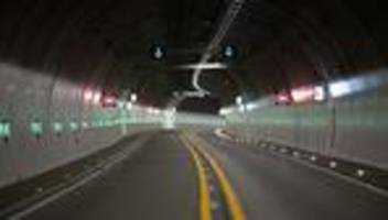 Königshainer Berge: A4-Tunnel Richtung Görlitz freigegeben