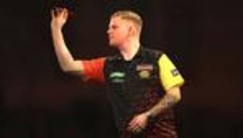 Turnier in London: Nach historischem Sieg: Fans bei Darts-WM in der Kritik
