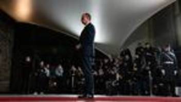 friedrich merz: nein. nein. nein.