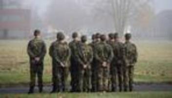 Verteidigung: Linken-Chefin warnt vor Wehrpflicht durch die Hintertür