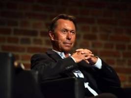 Deutschland erwache-Posting: Autor Bolz zahlt Geldauflage: Ermittlungen eingestellt