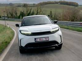 Eine Frage des (kleinen) Budgets: Toyota Urban Cruiser zeigt sein Potenzial auf erster Testfahrt