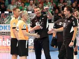 Kiels Coach schäumt vor Wut: Riesiger Ärger um Top-Schiedsrichter nach Handball-Drama