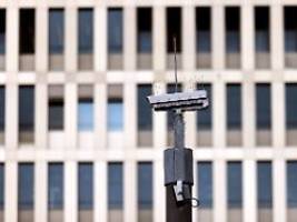 merz will geheimdienst stärken: bnd soll cyberattacken gegen waffensysteme starten dürfen