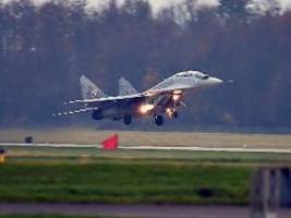 Tausch für Drohnentechnologie: Ukraine steht kurz vor Kampfflugzeug-Deal mit Polen
