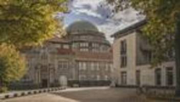 lehrstühle an universitäten: schafft die lehrstühle ab!