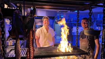 In diesem Restaurant wird auf offenem Feuer gekocht
