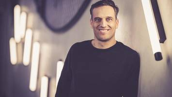 amazon-chef verrät, was die deutschen sich dieses jahr zu weihnachten schenken