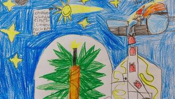 Bastelarbeiten und Bilder geben den Päckchen die individuelle Note