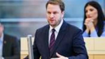 gefahr für offene gesellschaft: fdp fordert mehr engagement gegen antisemitismus