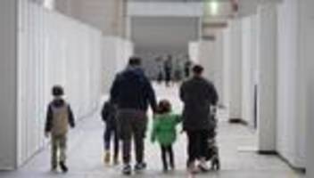 Migration: Mehr als 100.000 Visa zum Familiennachzug erteilt