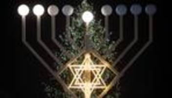 Religion: Mainz feiert Chanukka – Zeichen für jüdisches Leben gesetzt