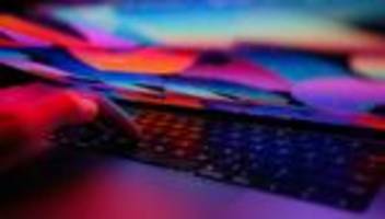 schutz vor kriminalität im internet: justizministerin plant speicherung von ip-adressen für drei monate