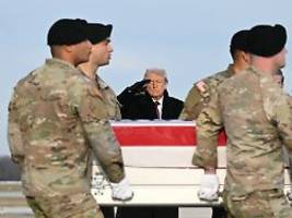 70 Ziele bombardiert: Fünf Tote bei US-Schlag gegen IS in Syrien