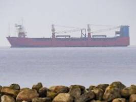 Motorschaden vor der Küste: Schweden filzen russischen Frachter