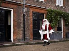 Weißer Bart, roter Mantel: Hat Coca Cola wirklich den Weihnachtsmann erfunden?