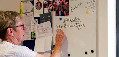 Demenz: Mit »Brain-Gym« gegen die Krankheit: Hilfe für erkrankte Briten – SPIEGEL TV für Arte Re