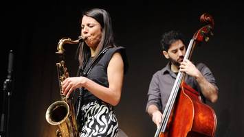 jazzhall: melissa aldana zaubert aus 48 sekunden ein neun-minuten-stück