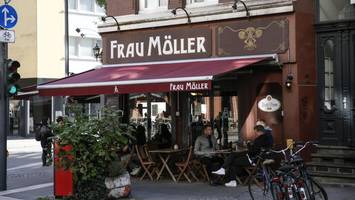 Kultkneipe: „Auch wenn sich ganz St. Georg verändert, Frau Möller bleibt“