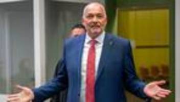 Aserbaidschan-Affäre: Haftbefehl: Ex-CDU-Politiker festgenommen