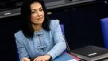 Bundeswirtschaftsministerin: Katherina Reiche fordert höheres Rentenalter und weniger Teilzeit