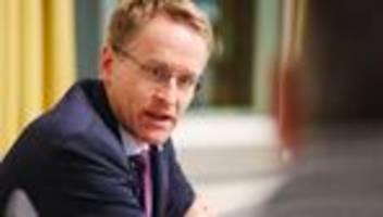 Reformbedarf: Günther fordert Tempo bei Staatsmodernisierung