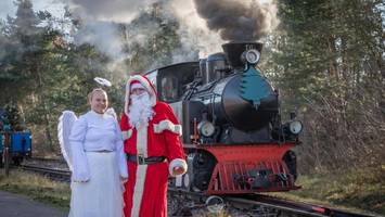 Weihnachten bei der Parkeisenbahn Wuhlheide: Sonderfahrt mit Dampflok