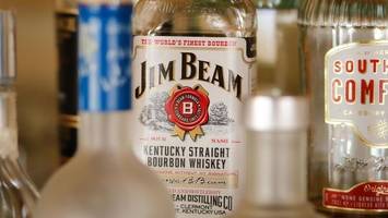 Whiskey-Nachfrage sinkt: Gigant schließt Produktionsstätte zum Jahresende