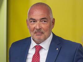 Aserbaidschan-Prozess: Ex-CDU-Bundestagsabgeordneter in Klinik festgenommen