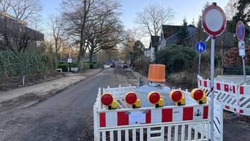 Bauarbeiten in Blankenese: Ärger um überfüllte Schulbusse geht weiter