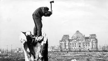 in einem band versammelt: bewegende bilder aus der deutsch-deutschen geschichte