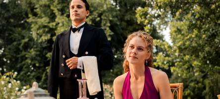 „Miss Sophie“ erzählt Vorgeschichte von „Dinner for One“: Kann das gutgehen?