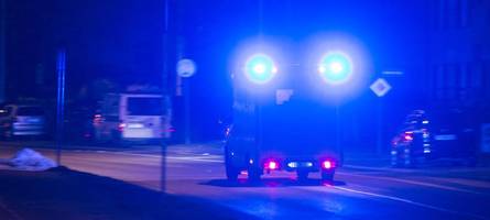 Unfall legt B17 am Morgen komplett lahm