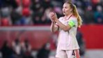 Frauen-Fußball: Bayern-Kapitänin Viggosdottir verlängert bis 2028