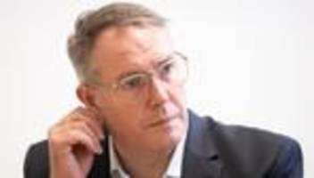 Hilfen für Industrie: Schweitzer sieht Signal für wirtschaftliche Erholung