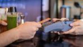 Kartenzahlung: Gaststättenverband gegen Pflicht zur Bereitstellung von Kartenzahlung