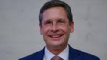 Kommunen: Oberbürgermeister trennt sich von engem Mitarbeiter