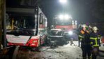 Mehrere Verletzte: Unfallfahrer von Hamburg wollte Autos aufbrechen