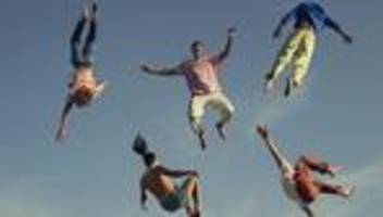 People-Pleasing: Was haben Sie Absurdes getan, um anderen zu gefallen?