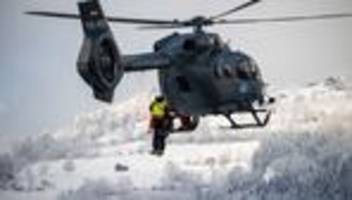 Tödlicher Sturz: Oberbayer stirbt nach Sturz auf roter Piste in Tirol