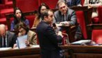 Staatsverschuldung: Parlament in Paris verabschiedet Notgesetz zum Haushalt