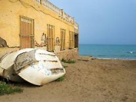 täter besetzten wohl das haus: zwei deutsche in spanischem ferienort getötet