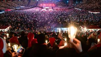 28.500 stimmen bringen alte försterei zum schwingen