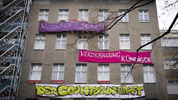 Trotz Preisnachlass: Kreuzberger Mietshaus geht an Investor