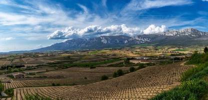 spanien: als baby vertauschte frau erhält fast eine million euro