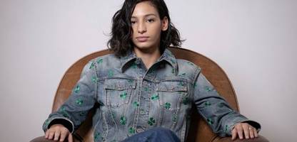 nadia melliti: »ich galt als halber junge, andere mädchen wollten nicht mit mir spielen«